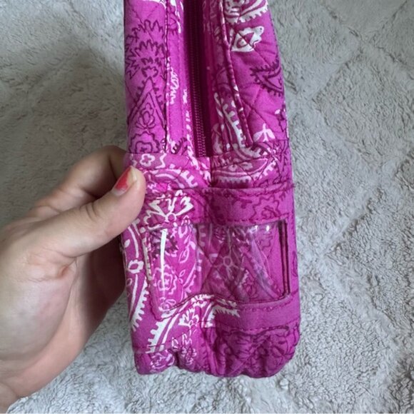 Vera Bradley | Hot Pink Paisley Insulated Lunch Box - Picture 6 of 10